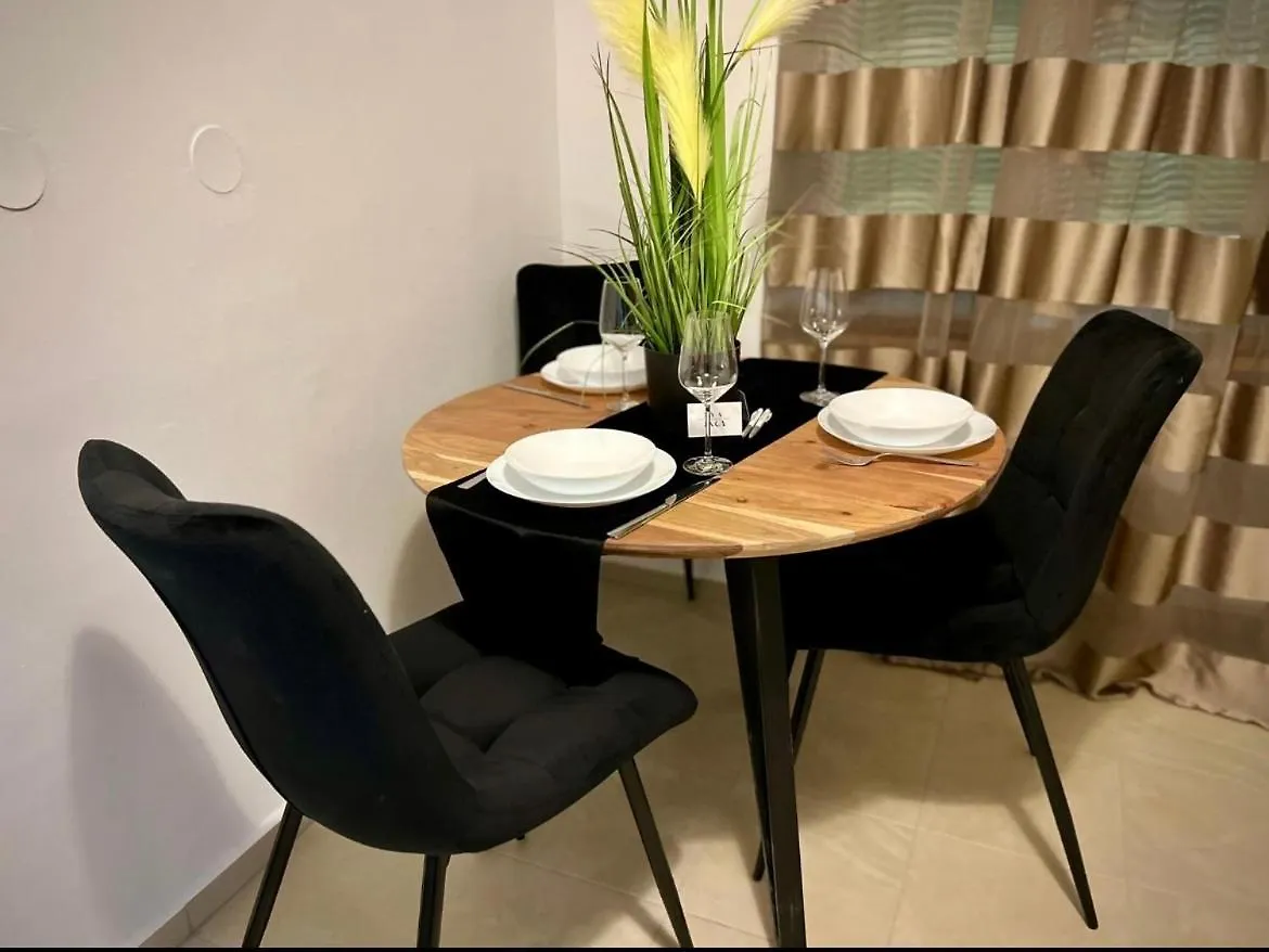 Roomino Apartment Vienna 0*,